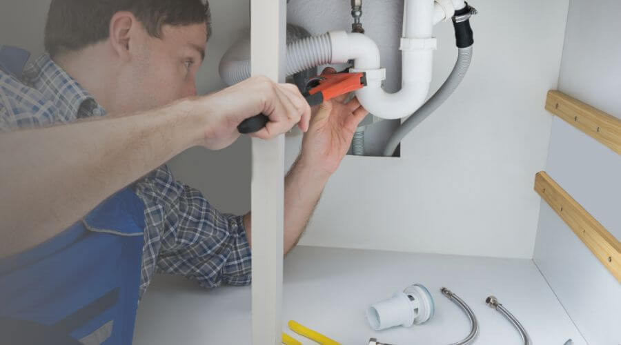 Professional expert plumbing services in Chestnutridge, MO